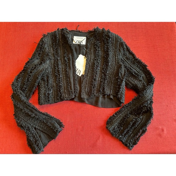 Zara Limited Edition Textured Cropped Jacket, NWT, M - Picture 4 of 16